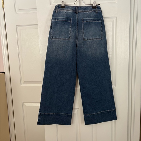 Jeans - Picture 2 of 5